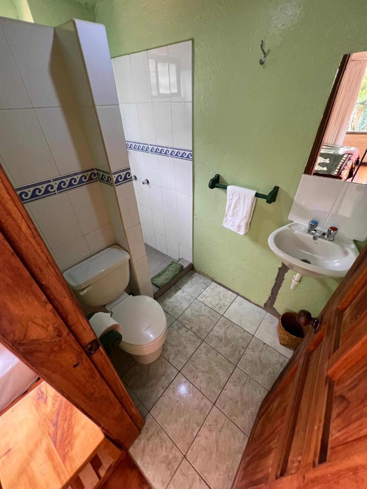 La Casa Verde Eco Guest House Baños Zimmer foto