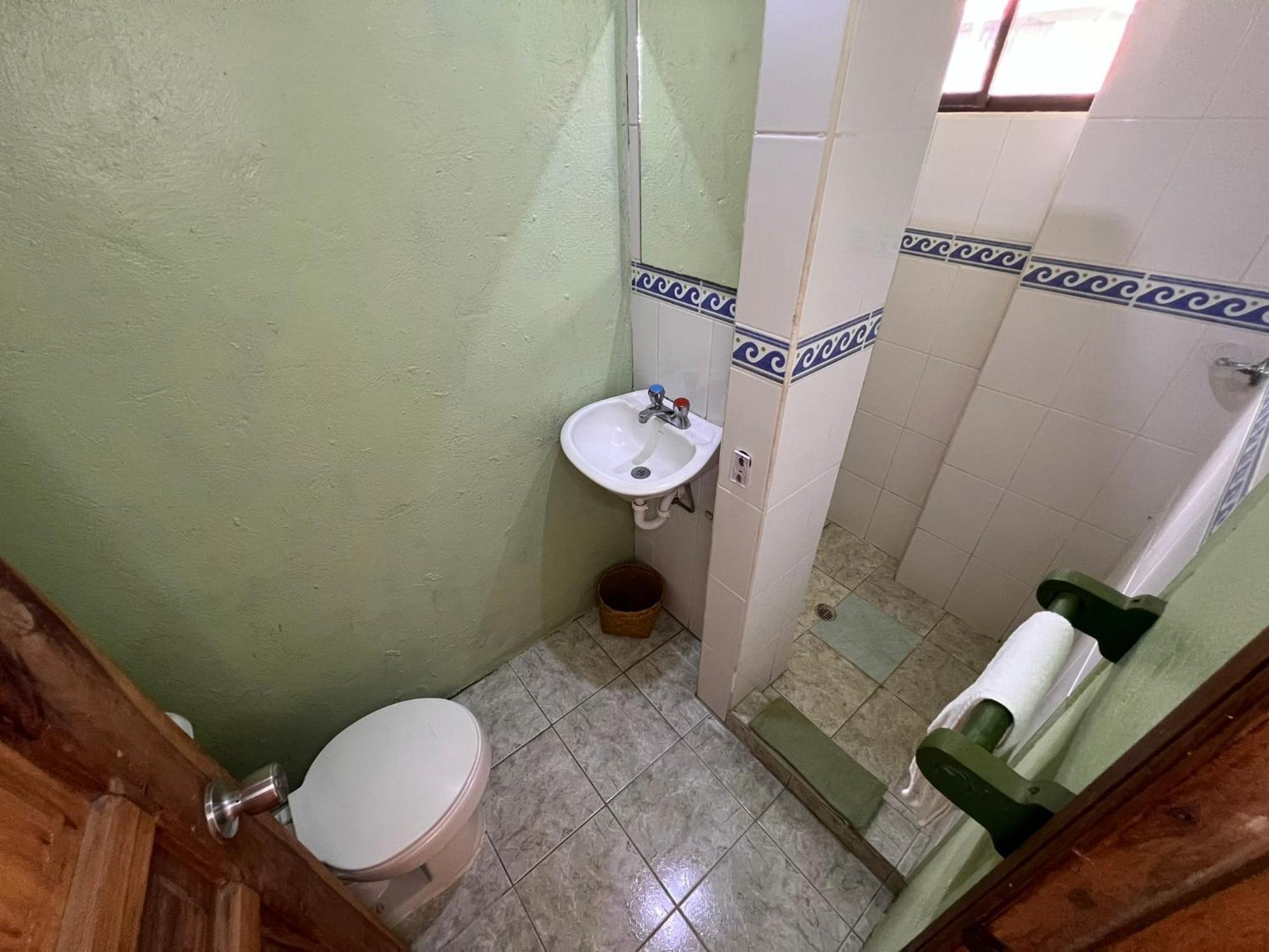 La Casa Verde Eco Guest House Baños Zimmer foto