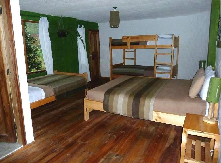 La Casa Verde Eco Guest House Baños Zimmer foto